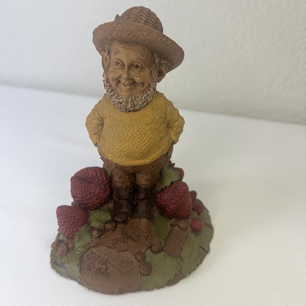 1984 TOM CLARK - SHORTY IN STRAWBERRY PATCH GNOME FIGURINE - 6.5" SIGNED #42